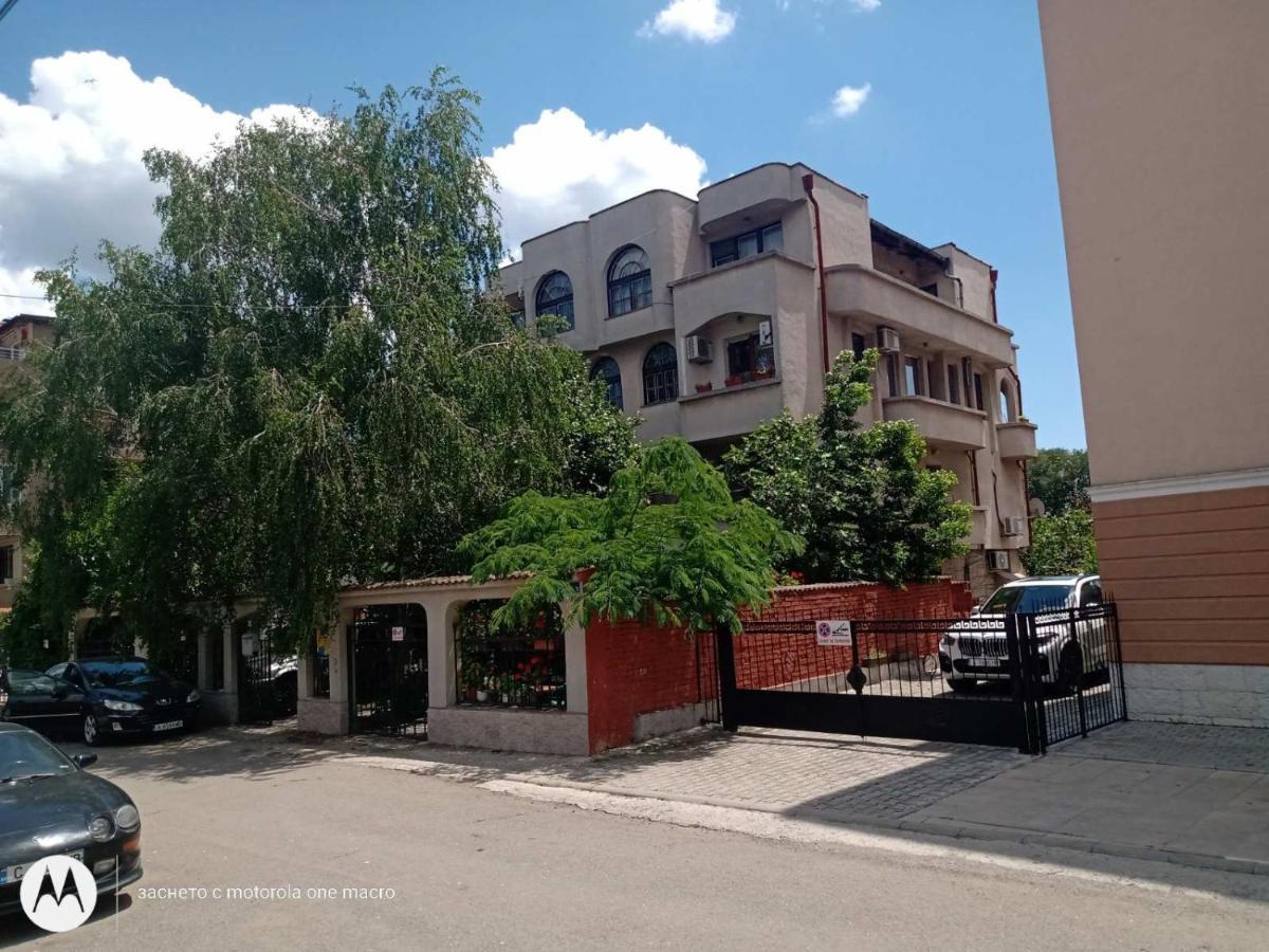 Hotel Dvete Brezi Burgas City Exterior foto